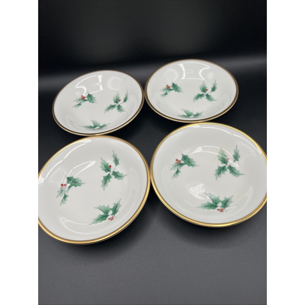 Mikasa Bone‎ China Christmas Holiday Ribbon Holly Set of 4 Fruit Bowls